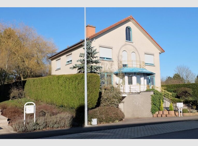 Maison individuelle à vendre 6 Chambres à Niederanven - Réf. 6676793