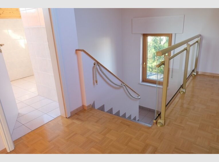 Maison individuelle à vendre 6 Chambres à Niederanven - Réf. 6676793