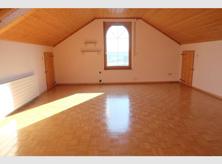 Maison individuelle à vendre 6 Chambres à Niederanven - Réf. 6676793