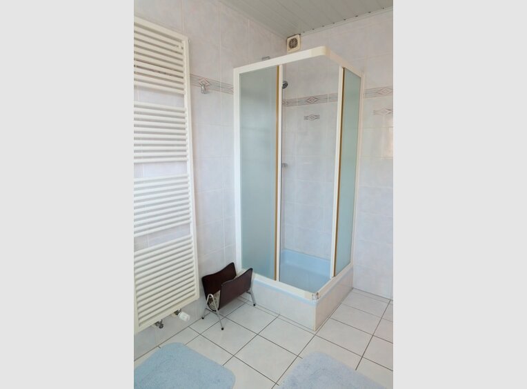 Maison individuelle à vendre 6 Chambres à Niederanven - Réf. 6676793