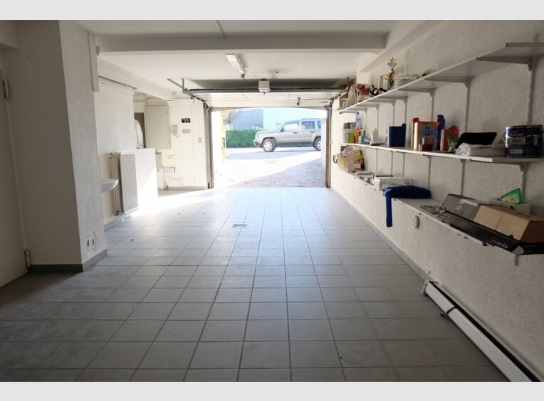 Maison individuelle à vendre 6 Chambres à Niederanven - Réf. 6676793