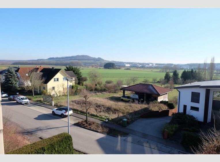 Maison individuelle à vendre 6 Chambres à Niederanven - Réf. 6676793
