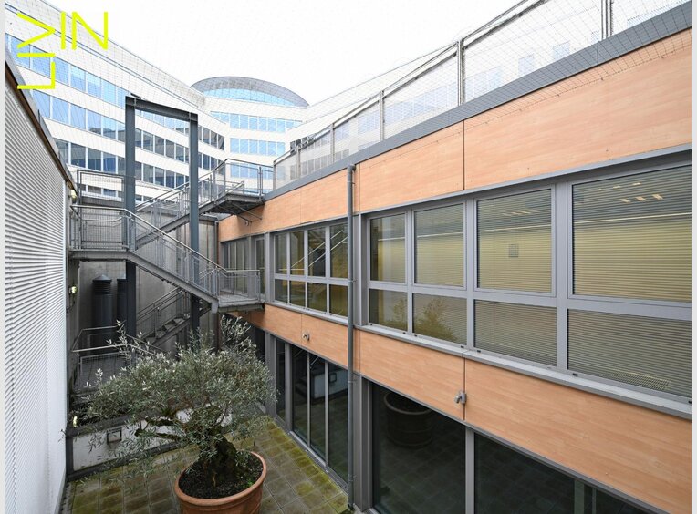 Bureau à louer à Luxembourg (LU) - Réf. 7113785