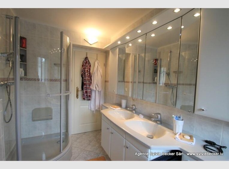 Wohnung zur Miete 3 Zimmer in Luxembourg (LU) - Ref. 6701385