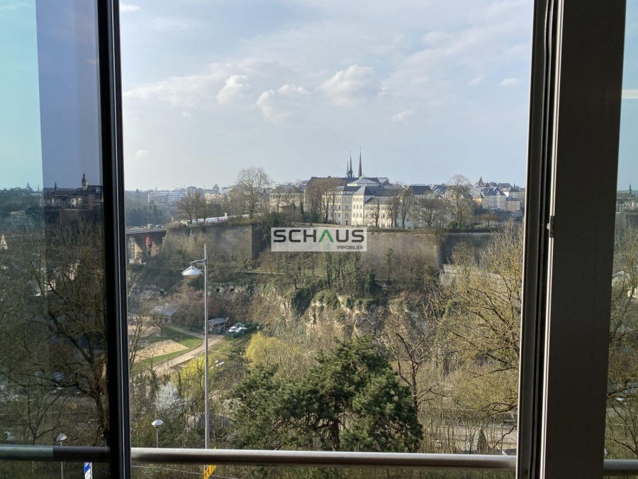 Appartement à louer 3 chambres à Luxembourg-Centre ville