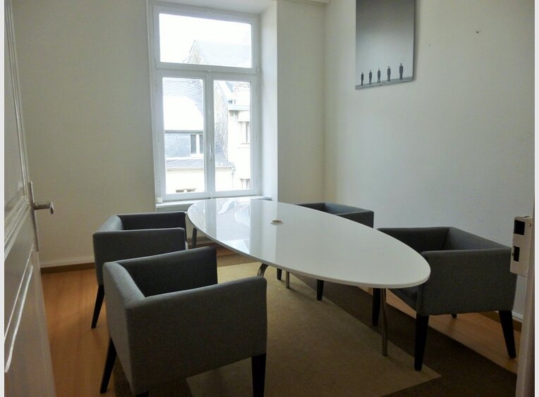 Bureau à louer à Luxembourg (LU) - Réf. 3991641