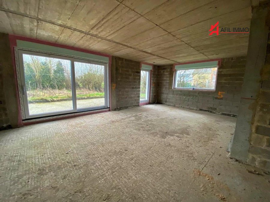 Maison individuelle à vendre 6 chambres à Bous