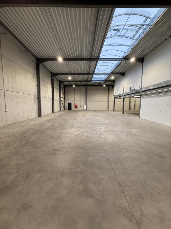 Entrepôt à louer à Sprinkange