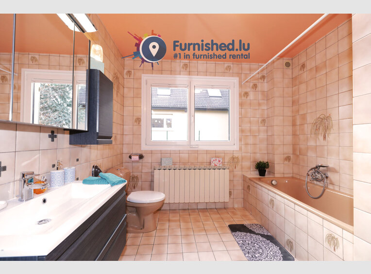 Schlafzimmer zur Miete 8 Zimmer in Leudelange (LU) - Ref. 7045001