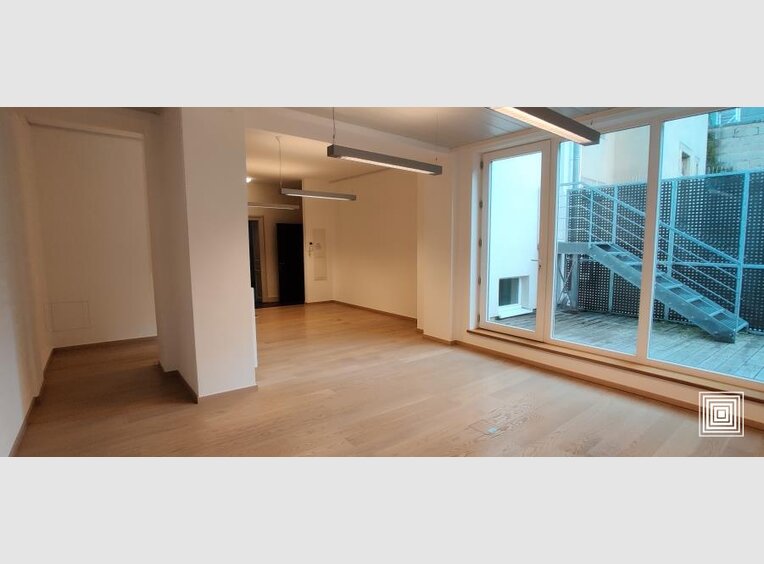 Bureau à louer 4 Chambres à Luxembourg (LU) - Réf. 7029177