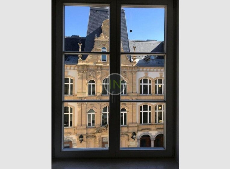 Bureau à louer à Luxembourg-Centre ville - Réf. 7164857