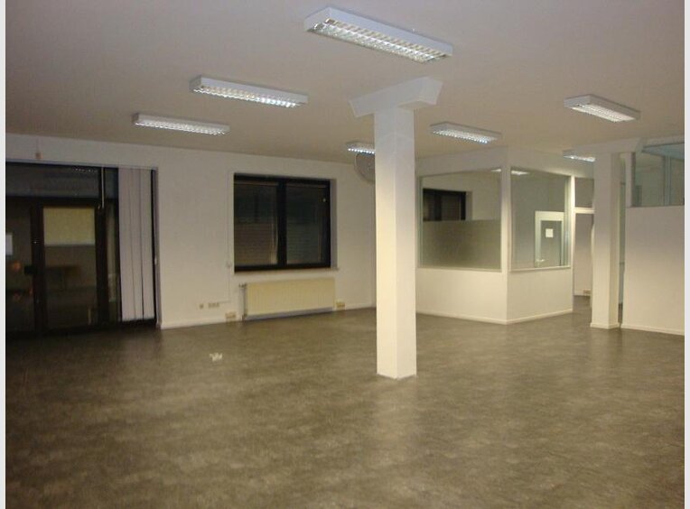 Bureau à louer à Landau (DE) - Réf. 6671545