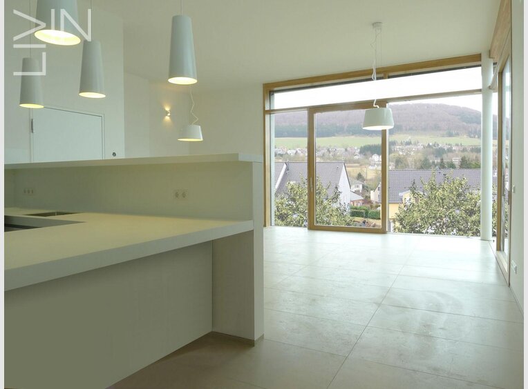 Semi-detached house for rent 5 bedrooms in Roodt-Sur-Syre (LU) - Ref. 2118089