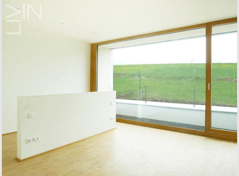 Semi-detached house for rent 5 bedrooms in Roodt-Sur-Syre (LU) - Ref. 2118089