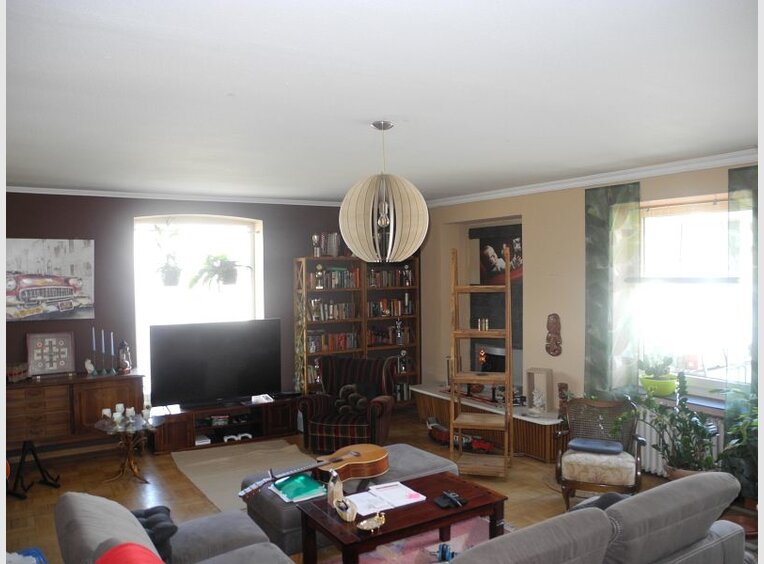 Haus zum Kauf 12 Zimmer in Bitburg (DE) - Ref. 7000777