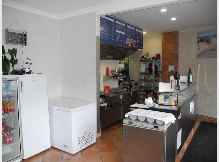 Haus zum Kauf 12 Zimmer in Bitburg (DE) - Ref. 7000777