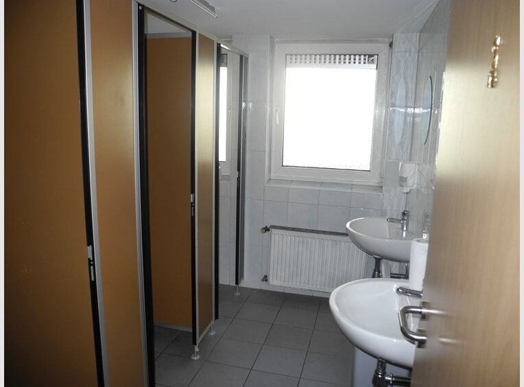 Haus zum Kauf 12 Zimmer in Bitburg (DE) - Ref. 7000777