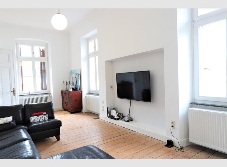 Villa à louer 8 Pièces à Traben-Trarbach (DE) - Réf. 6722505