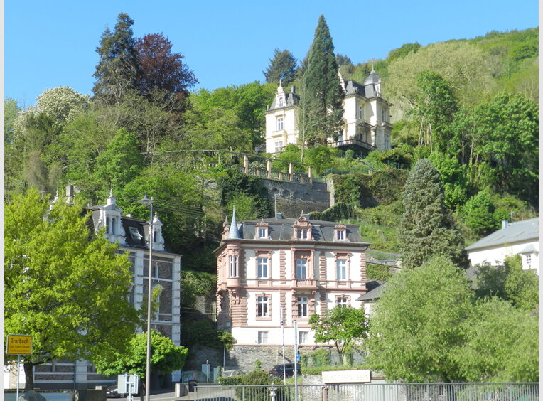Villa à louer 8 Pièces à Traben-Trarbach (DE) - Réf. 6722505