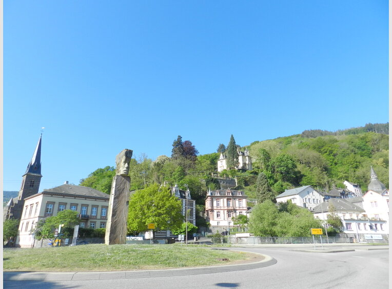 Villa à louer 8 Pièces à Traben-Trarbach (DE) - Réf. 6722505