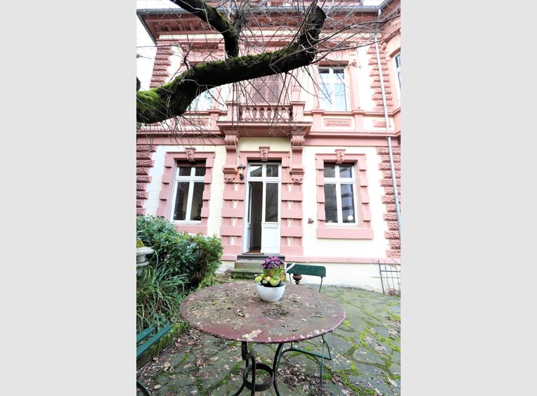 Villa à louer 8 Pièces à Traben-Trarbach (DE) - Réf. 6722505