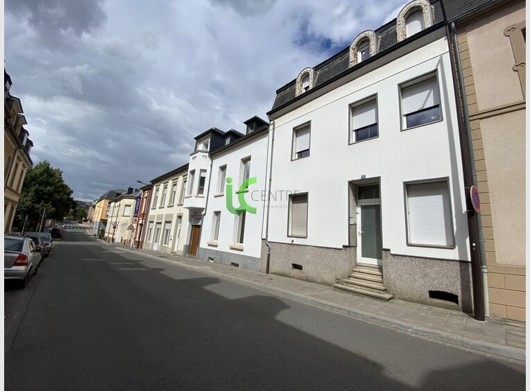 Maison jumelée à vendre 3 Chambres à Luxembourg (LU) - Réf. 6880457