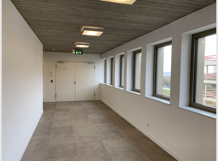 Bureau à louer à Strassen (LU) - Réf. 7338457