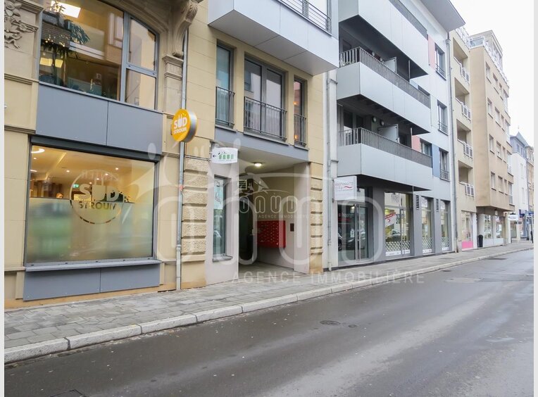Bureau à louer à Esch-sur-Alzette (LU) - Réf. 5737433
