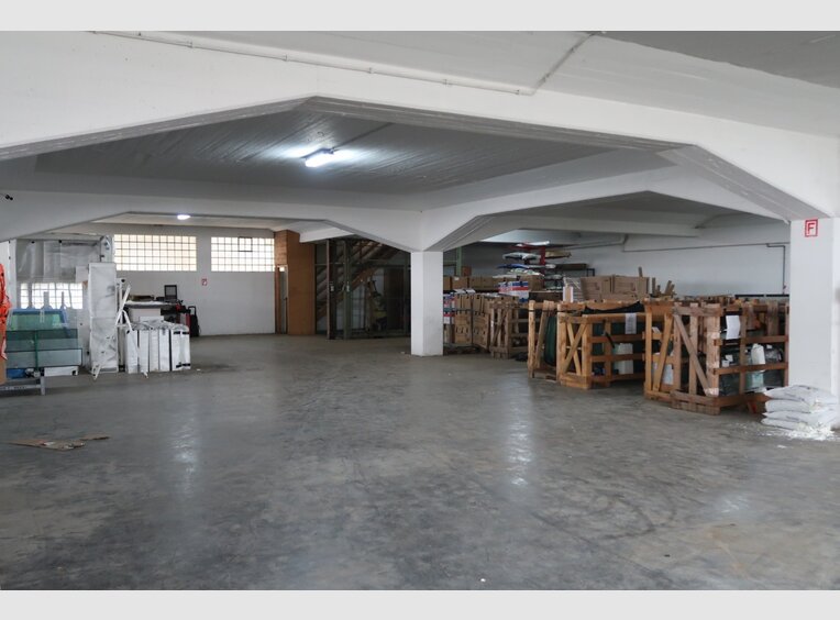 Entrepôt à louer à Bertrange (LU) - Réf. 7169513