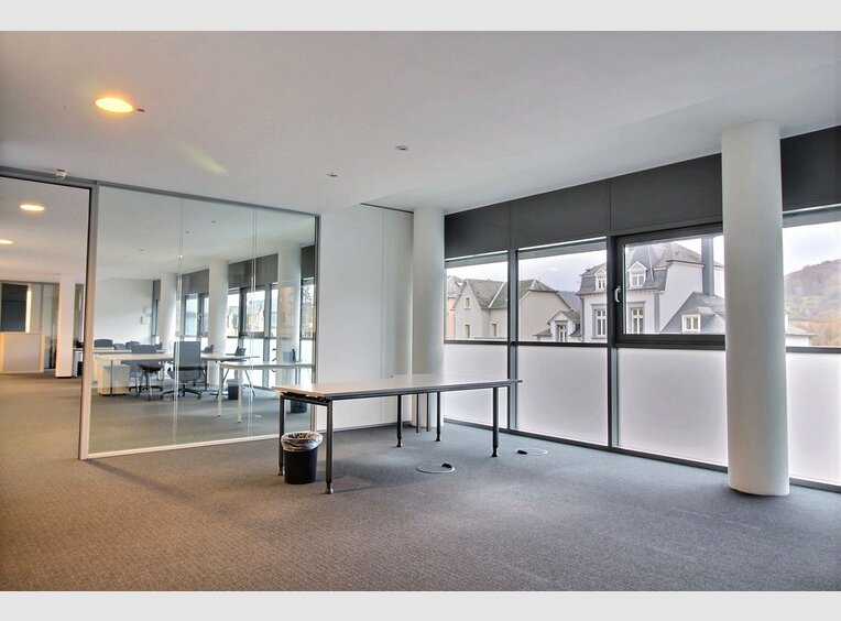 Bureau à louer 6 Chambres à Luxembourg (LU) - Réf. 6623481