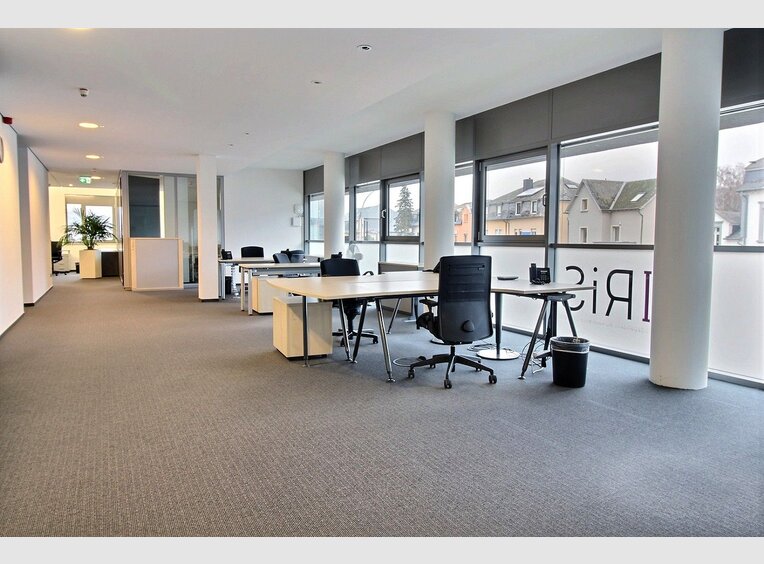 Bureau à louer 6 Chambres à Luxembourg (LU) - Réf. 6623481