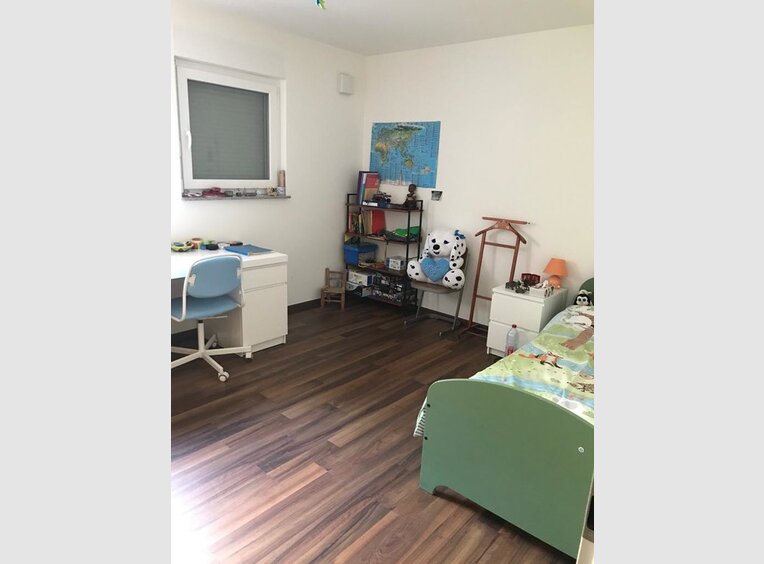 Appartement à louer 5 Pièces à Merzig (DE) - Réf. 6861817