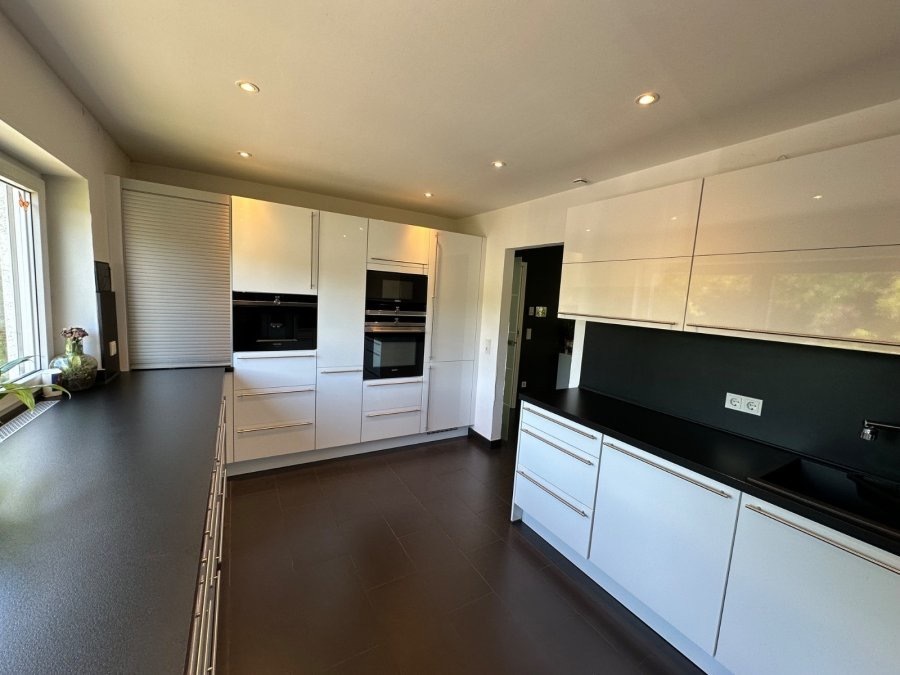 Haus zu verkaufen 5 Schlafzimmer in Merzig-Merchingen