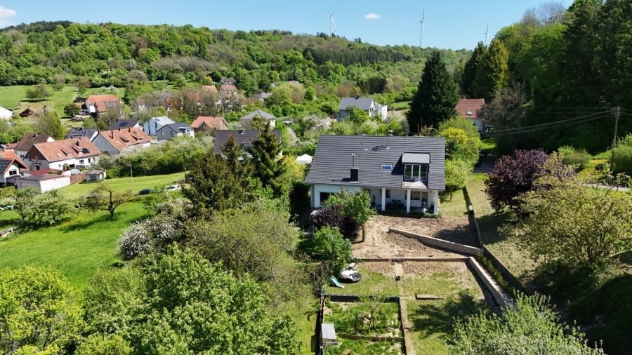 Haus zu verkaufen 5 Schlafzimmer in Merzig-Merchingen