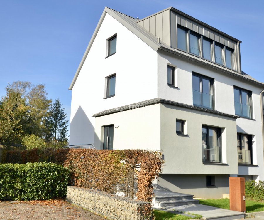 Maison jumelée à vendre 4 chambres à Luxembourg-Bonnevoie