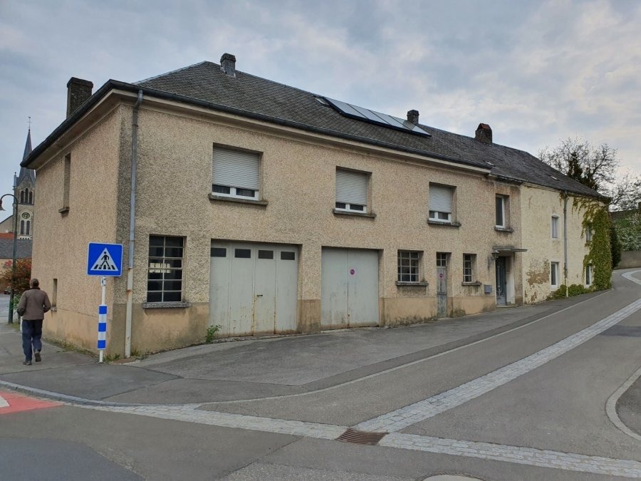 Maison à vendre 12 chambres à Mensdorf