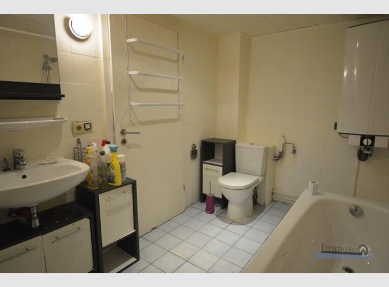 Immeuble de rapport à vendre 6 Chambres à Wiltz (LU) - Réf. 5134858