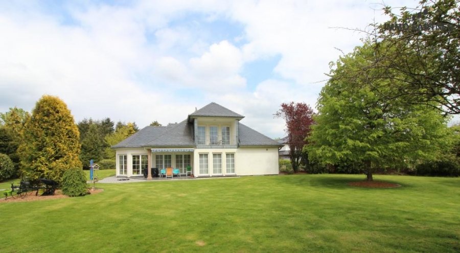 Villa zu verkaufen 5 Schlafzimmer in Daleiden