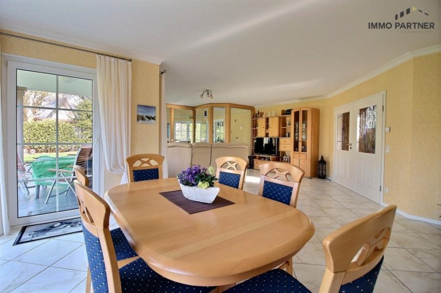 Villa zu verkaufen 5 Schlafzimmer in Daleiden