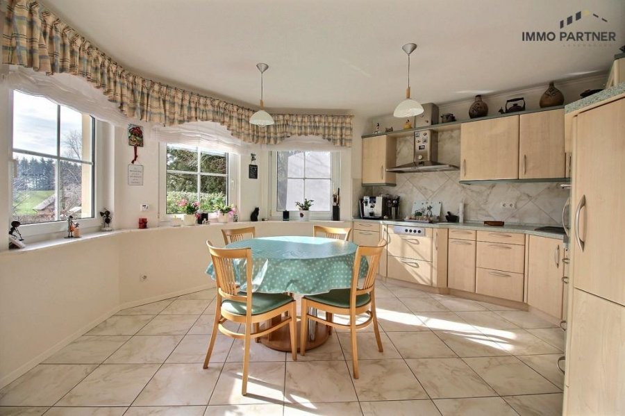 Villa zu verkaufen 5 Schlafzimmer in Daleiden