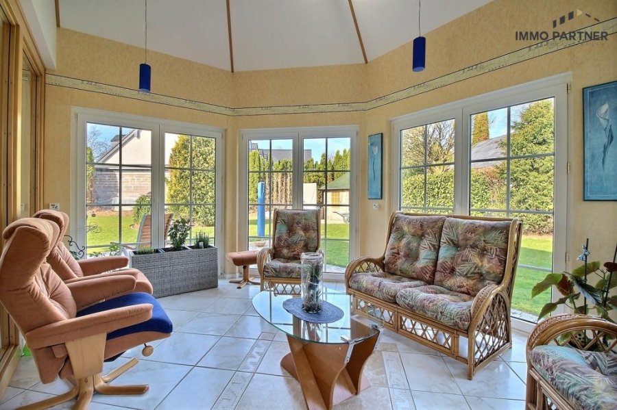 Villa zu verkaufen 5 Schlafzimmer in Daleiden