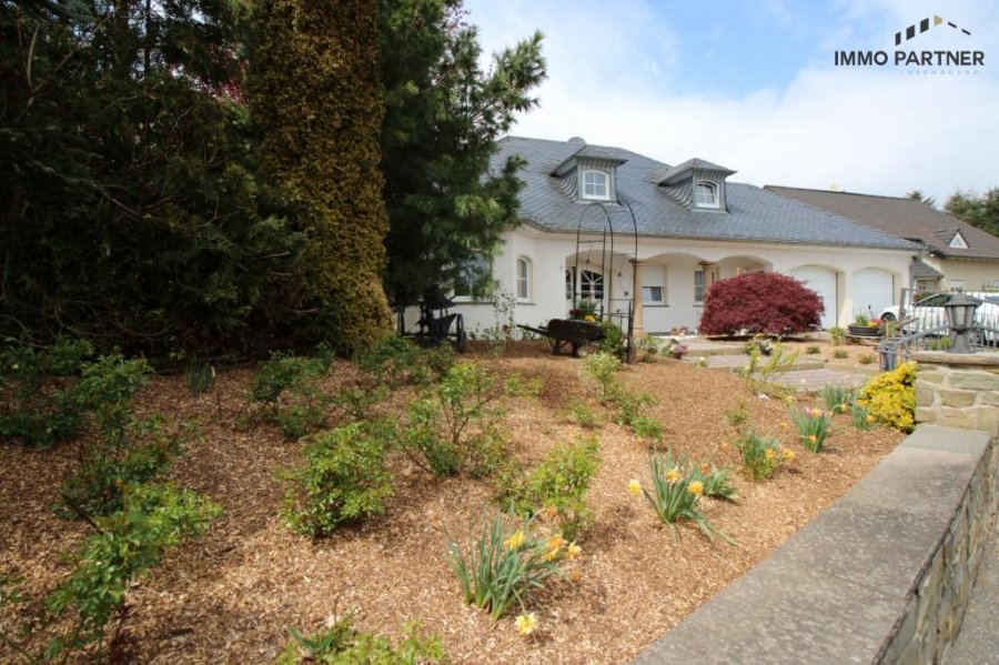 Villa zu verkaufen 5 Schlafzimmer in Daleiden