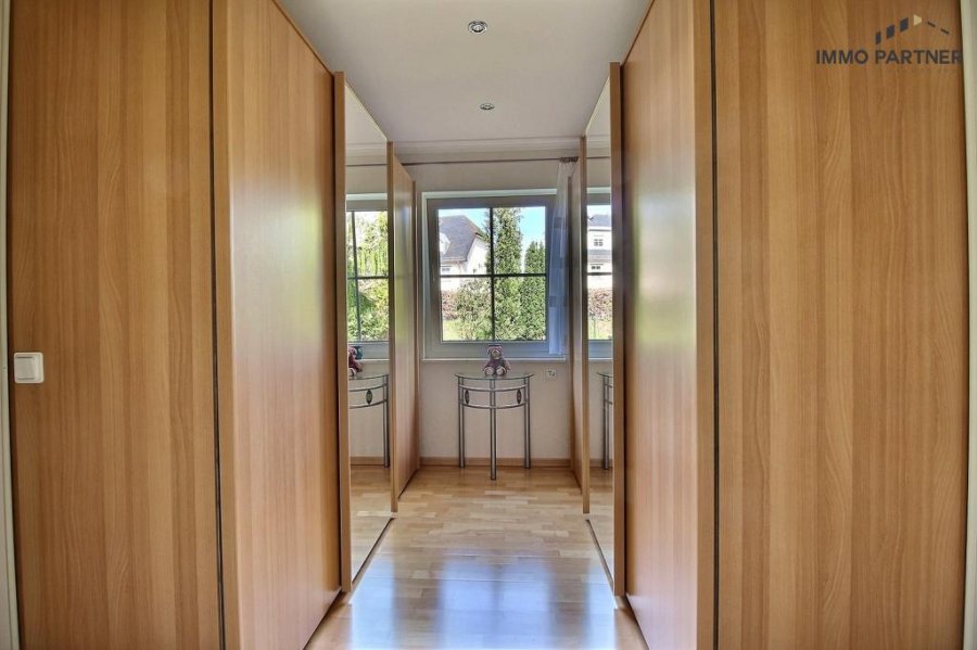 Villa zu verkaufen 5 Schlafzimmer in Daleiden