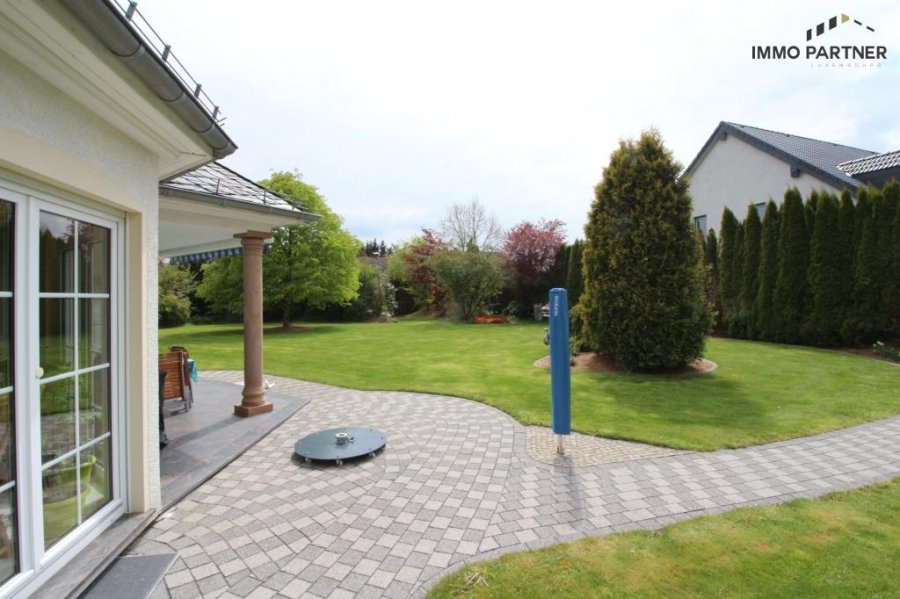 Villa zu verkaufen 5 Schlafzimmer in Daleiden