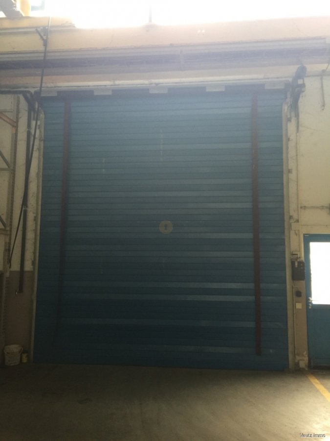 louer entrepôt 0 chambre 1376 m² wecker photo 7