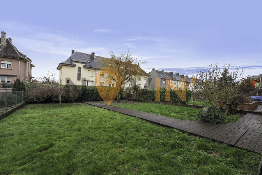 Maison de maître à vendre 5 chambres à Esch-sur-Alzette