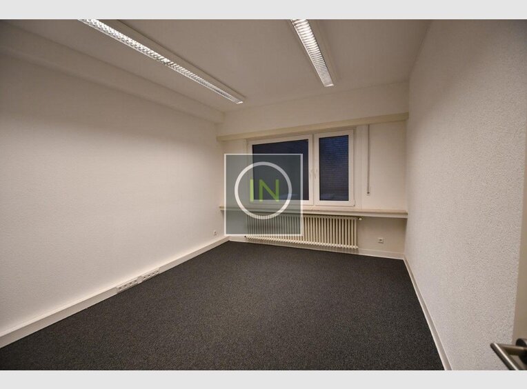 Bureau à louer à Luxembourg-Centre ville - Réf. 6608202