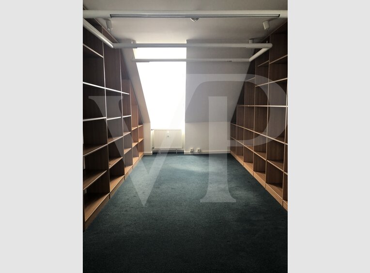 Bureau à louer à Luxembourg (LU) - Réf. 6860890