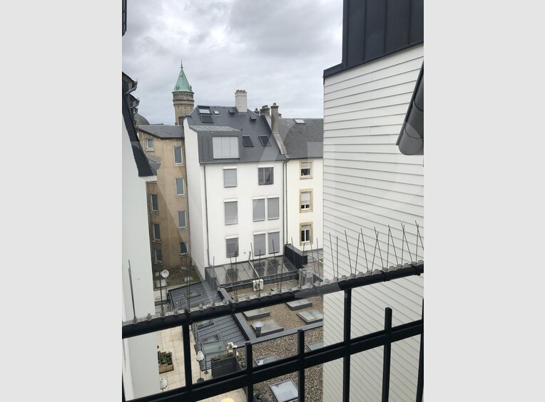 Bureau à louer à Luxembourg (LU) - Réf. 6860890