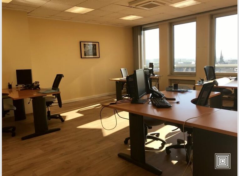 Bureau à louer 4 Chambres à Luxembourg (LU) - Réf. 6321754